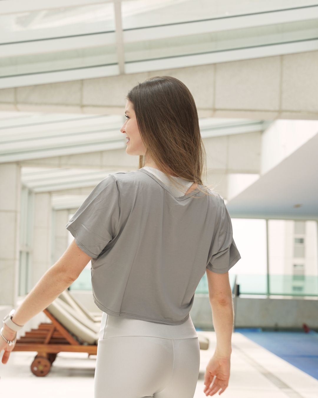 Camiseta Lita Cropped - Viscose com elastano
