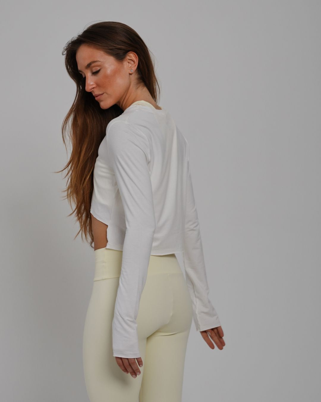 Camiseta Cris Cropped ML - Viscose com elastano
