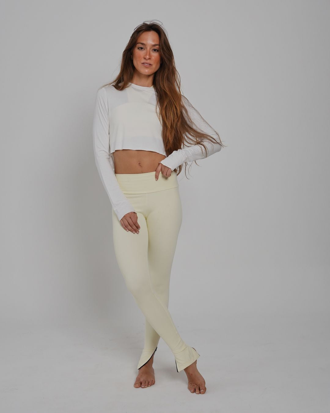 Camiseta Cris Cropped ML - Viscose com elastano