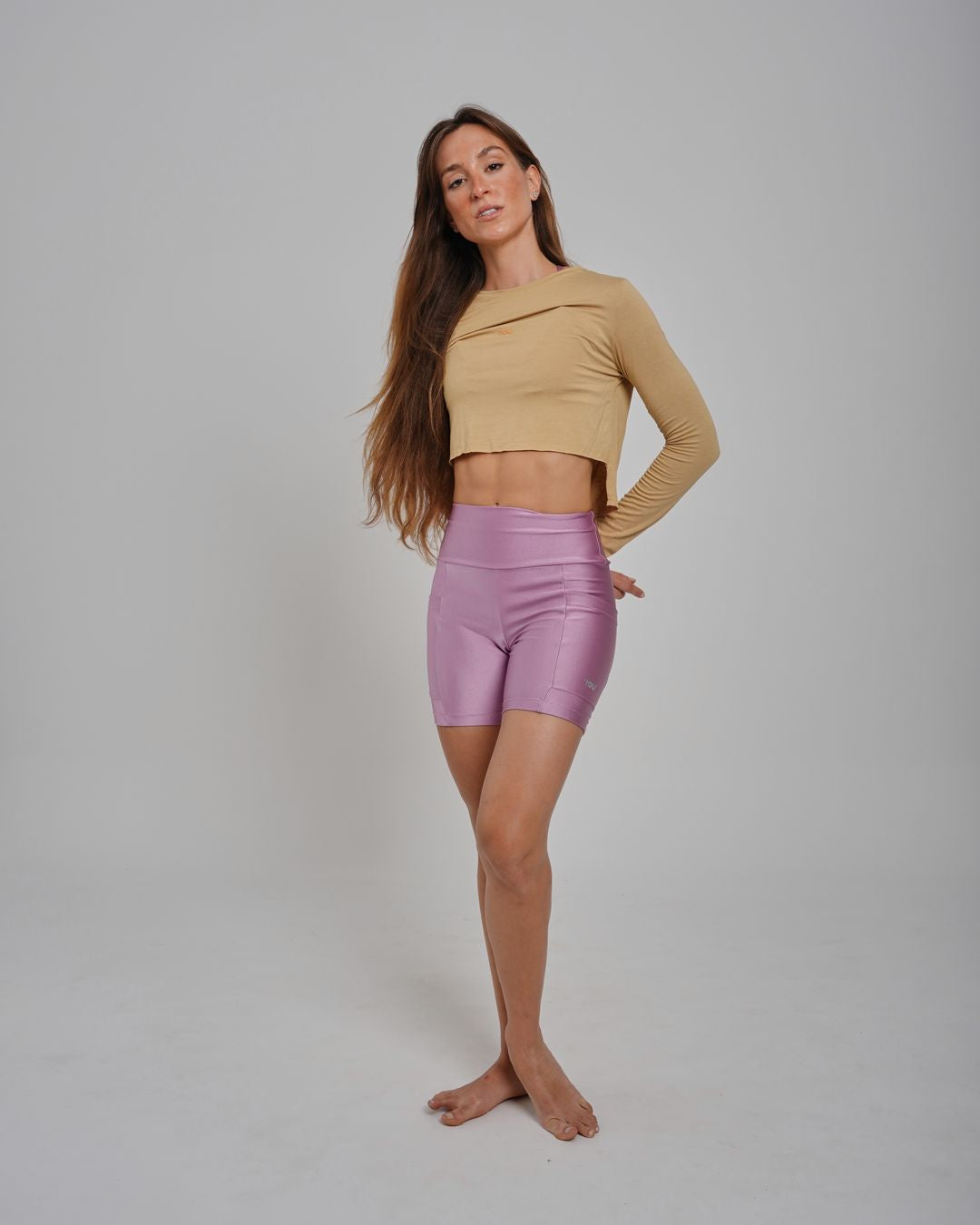 Camiseta Cris Cropped ML - Viscose com elastano