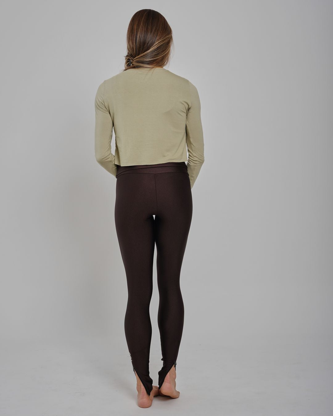 Camiseta Cris Cropped ML - Viscose com elastano