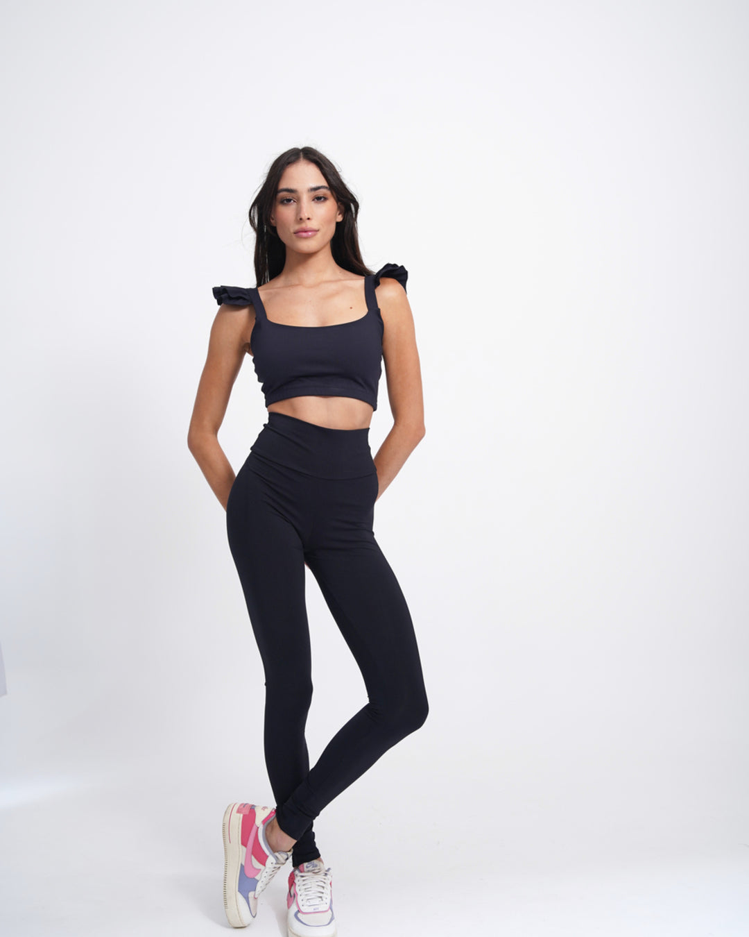 Top Thais Babado - Emana