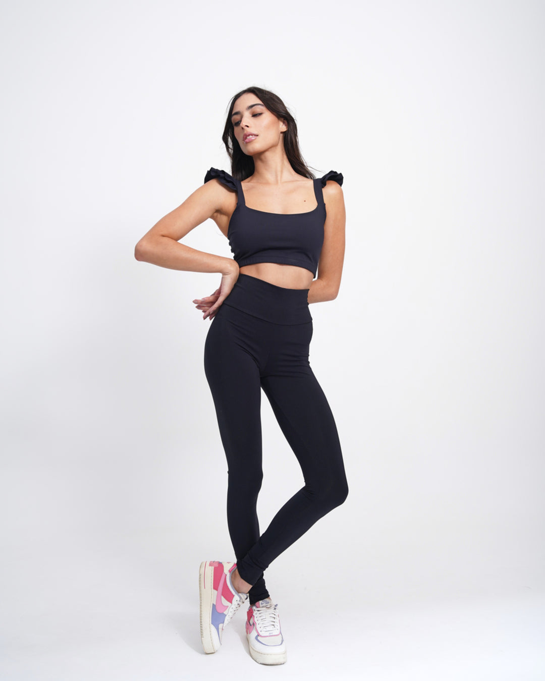 Top Thais Babado - Emana