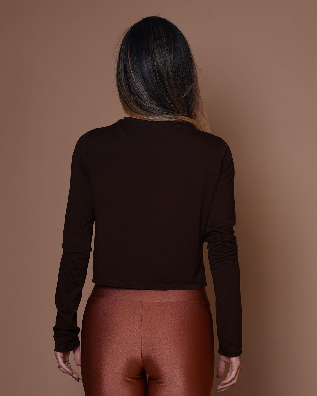 Camiseta Cris Cropped ML - Viscose com elastano