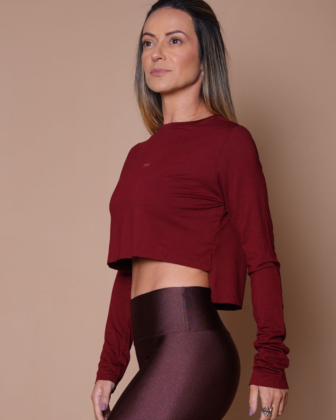 Camiseta Cris Cropped ML - Viscose com elastano