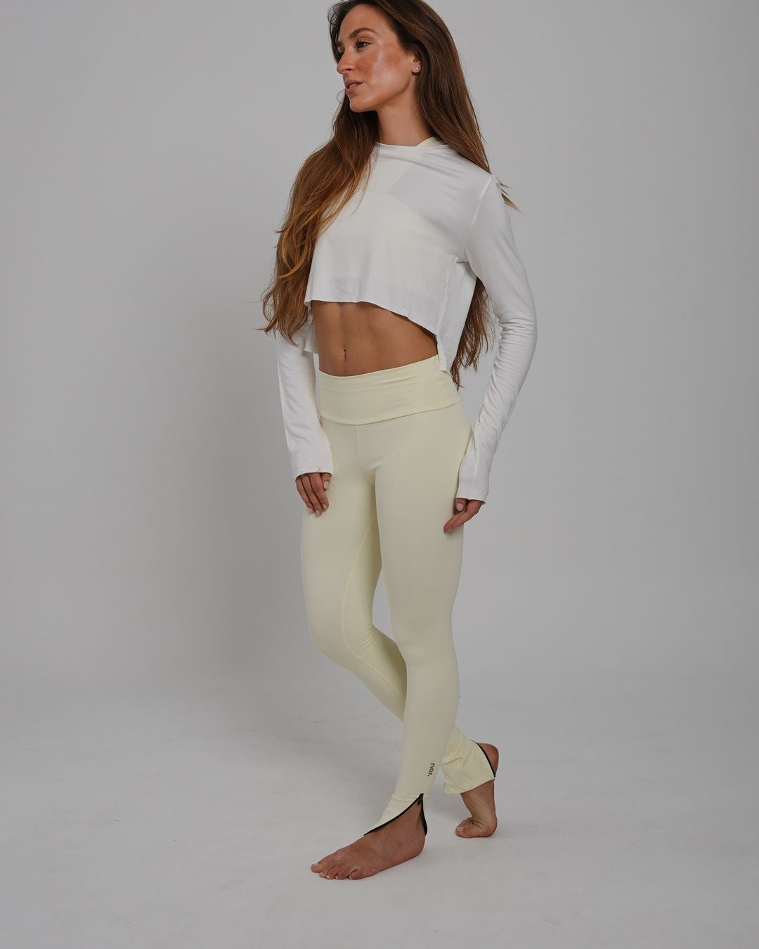 Camiseta Cris Cropped ML - Viscose com elastano