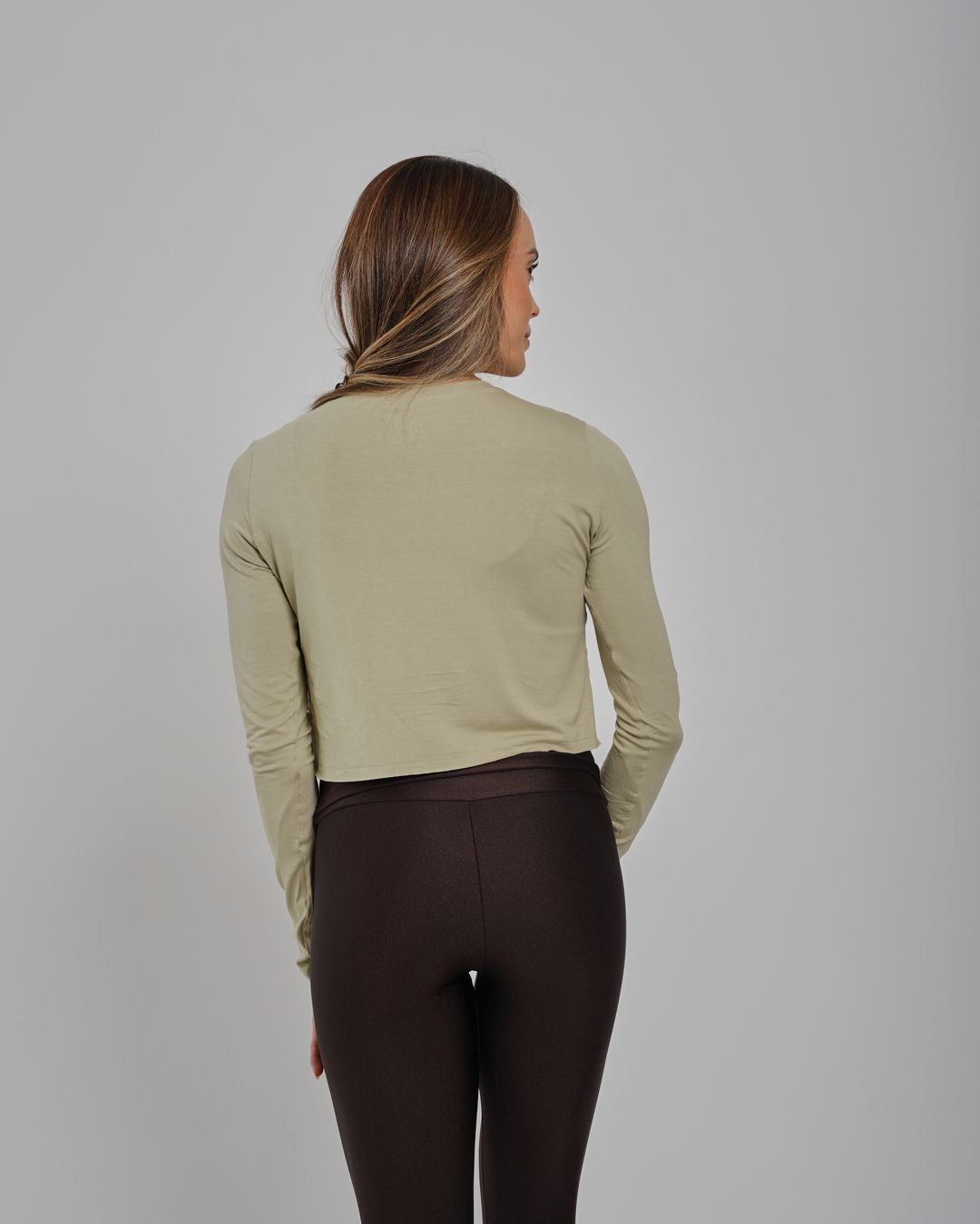 Camiseta Cris Cropped ML - Viscose com elastano