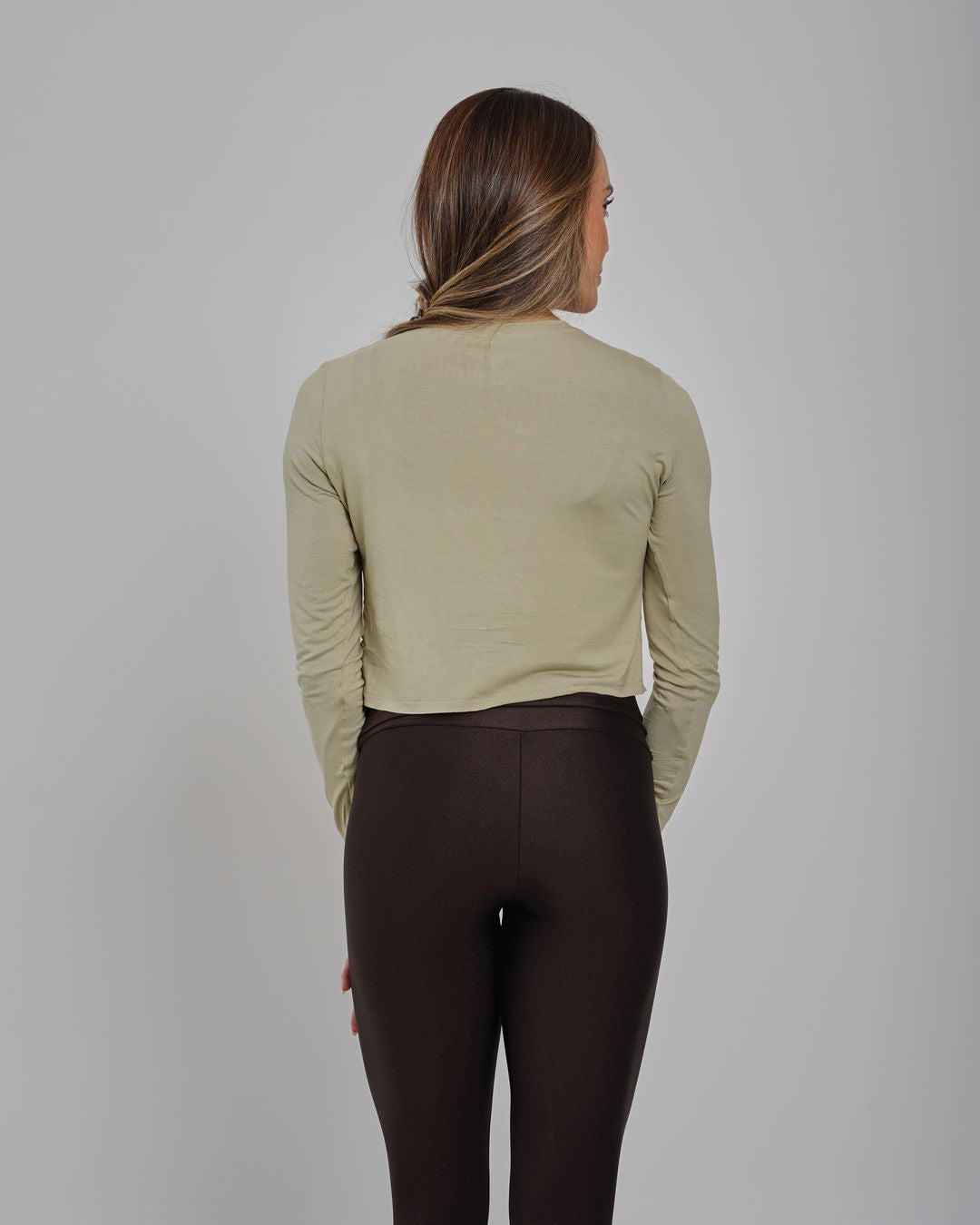 Camiseta Cris Cropped ML - Viscose com elastano